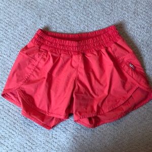 Red tracker shorts 4”